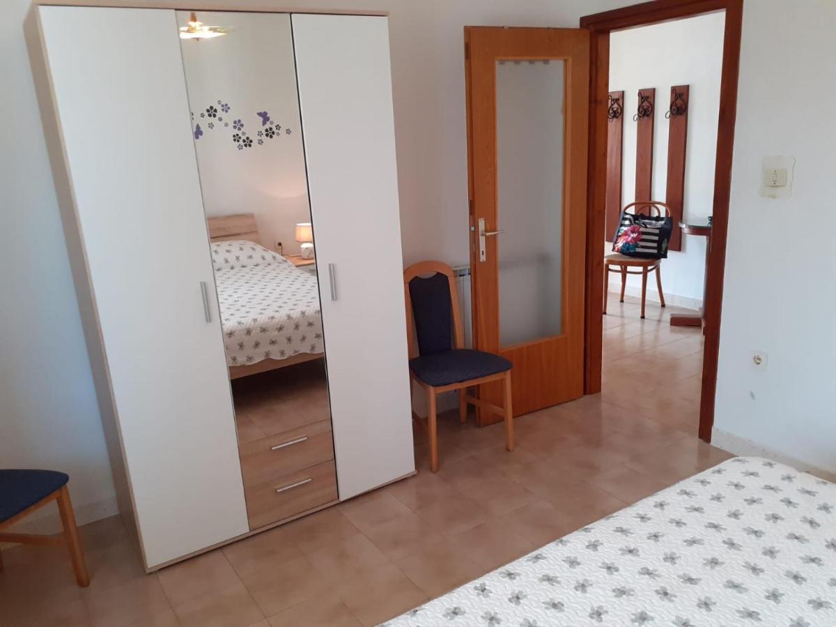 Apartments Mary Miholascica المظهر الخارجي الصورة