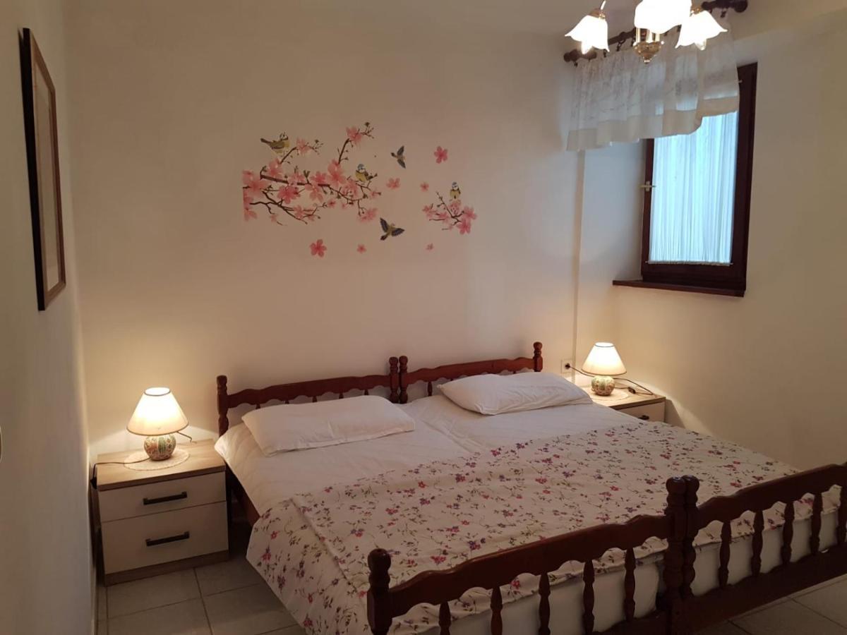 Apartments Mary Miholascica المظهر الخارجي الصورة
